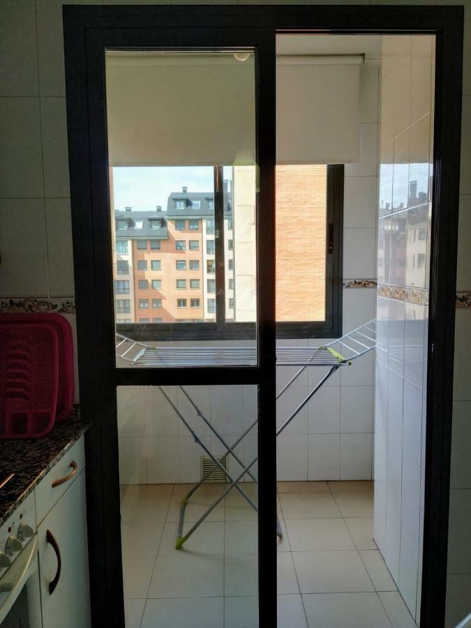 Apartamento En Oviedo,Wifi ภายนอก รูปภาพ